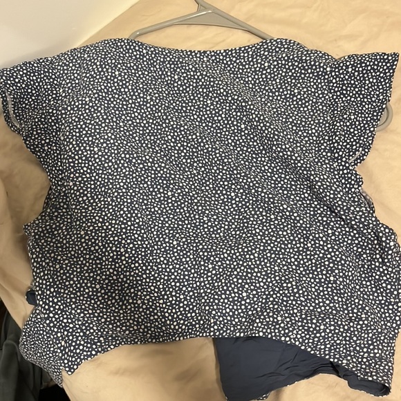 Abercrombie tie front shirt - Picture 2 of 3